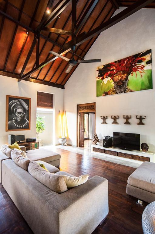 Seminyak Villa Exterior photo